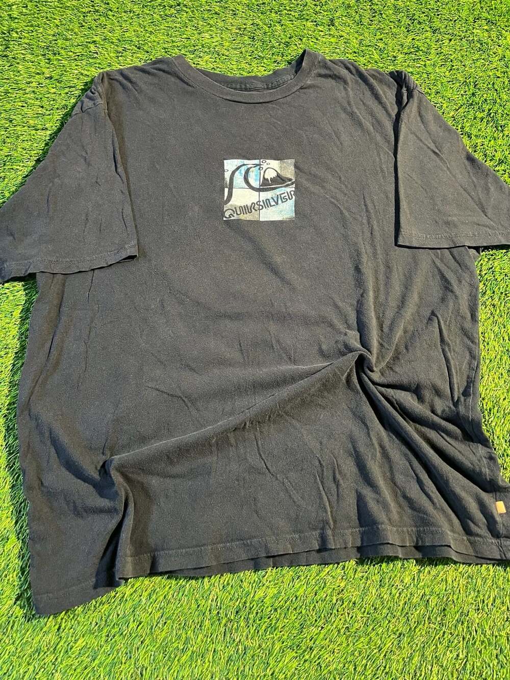 Quiksilver Surf Wave T-Shirt Black Graphic Tee
